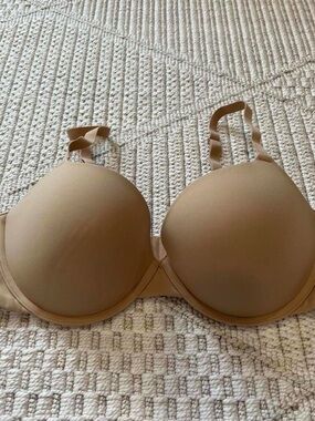 SKIMS fits everybody T-Shirt Bra